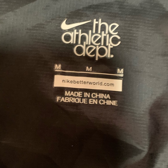 Nike Jacket - Picture 3 of 3
